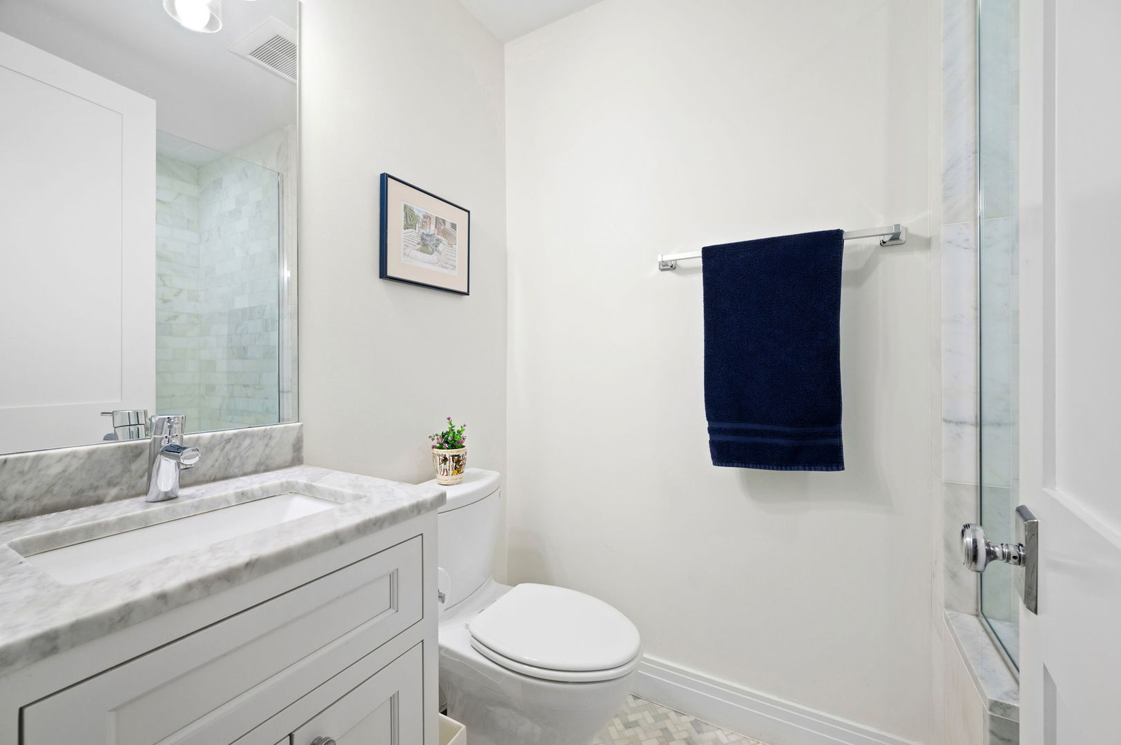 3048 N Sheffield Avenue Unit: 2