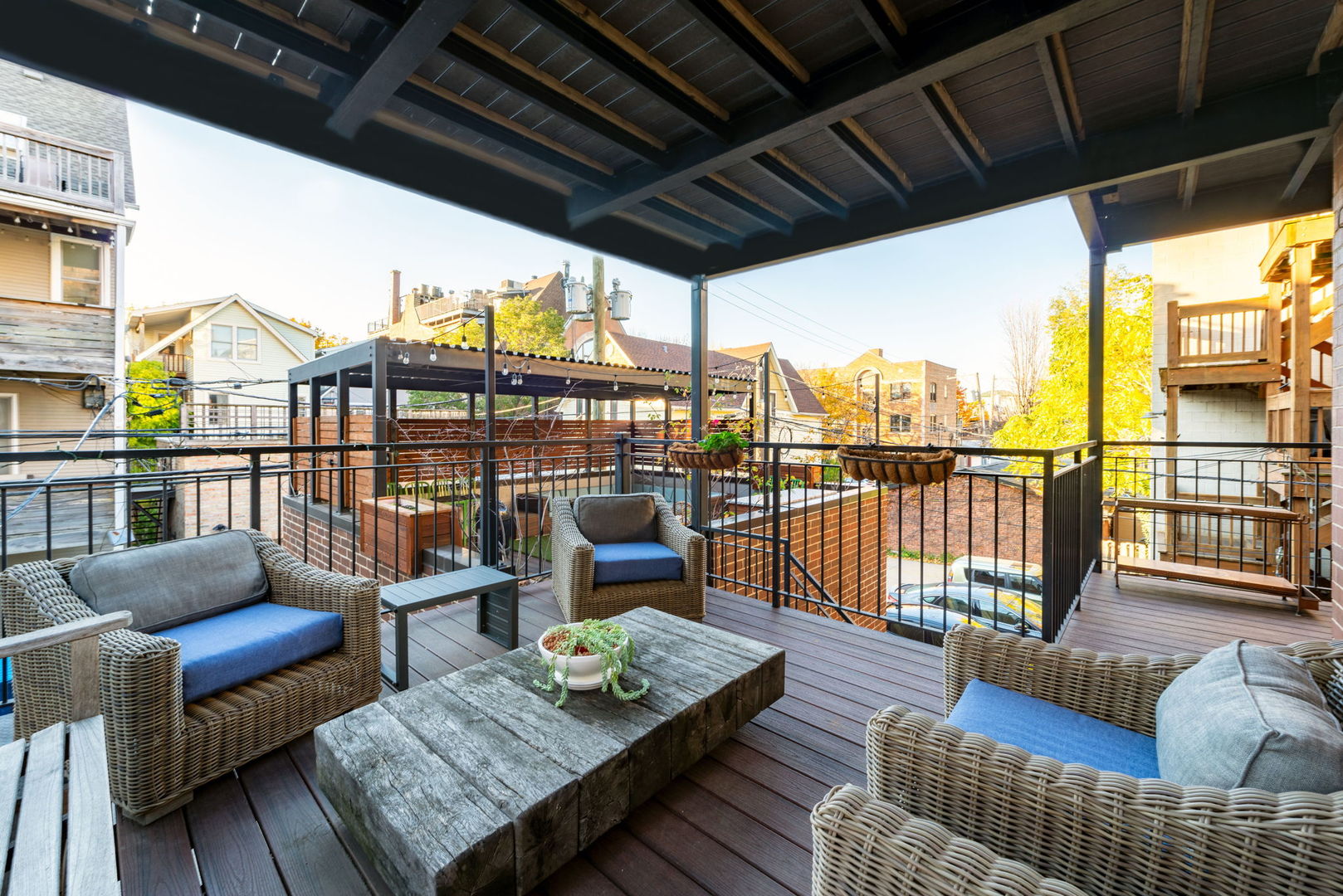 3048 N Sheffield Avenue Unit: 2