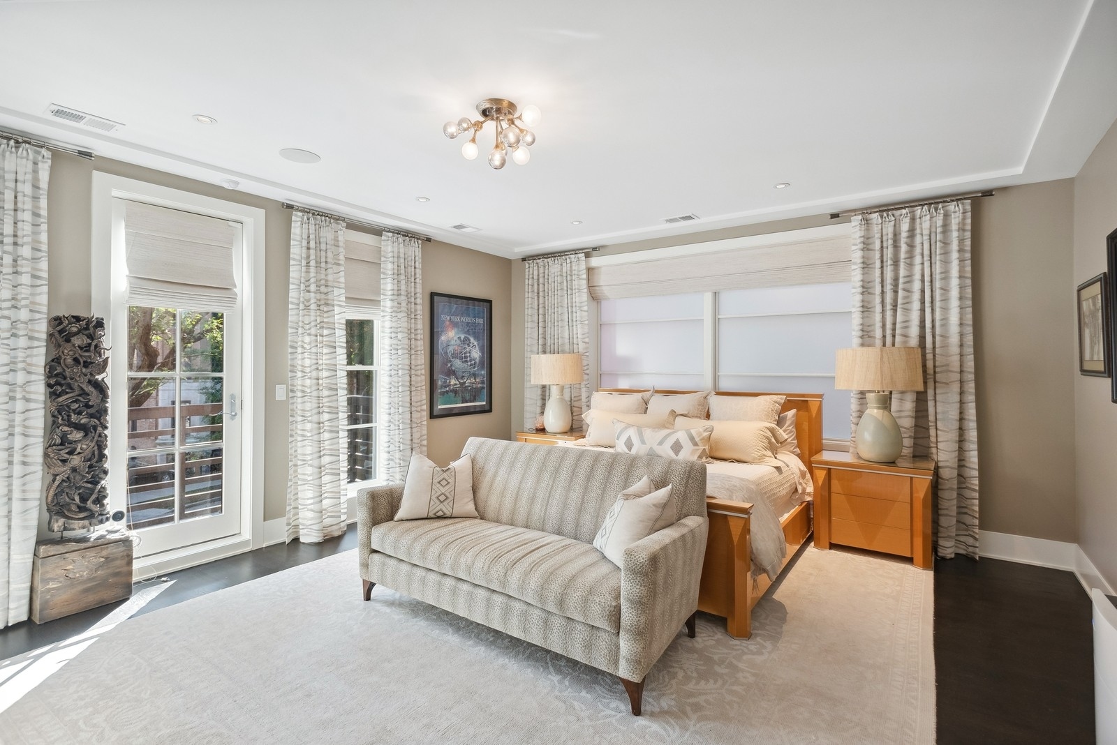 3438 N Elaine Place Unit: 3
