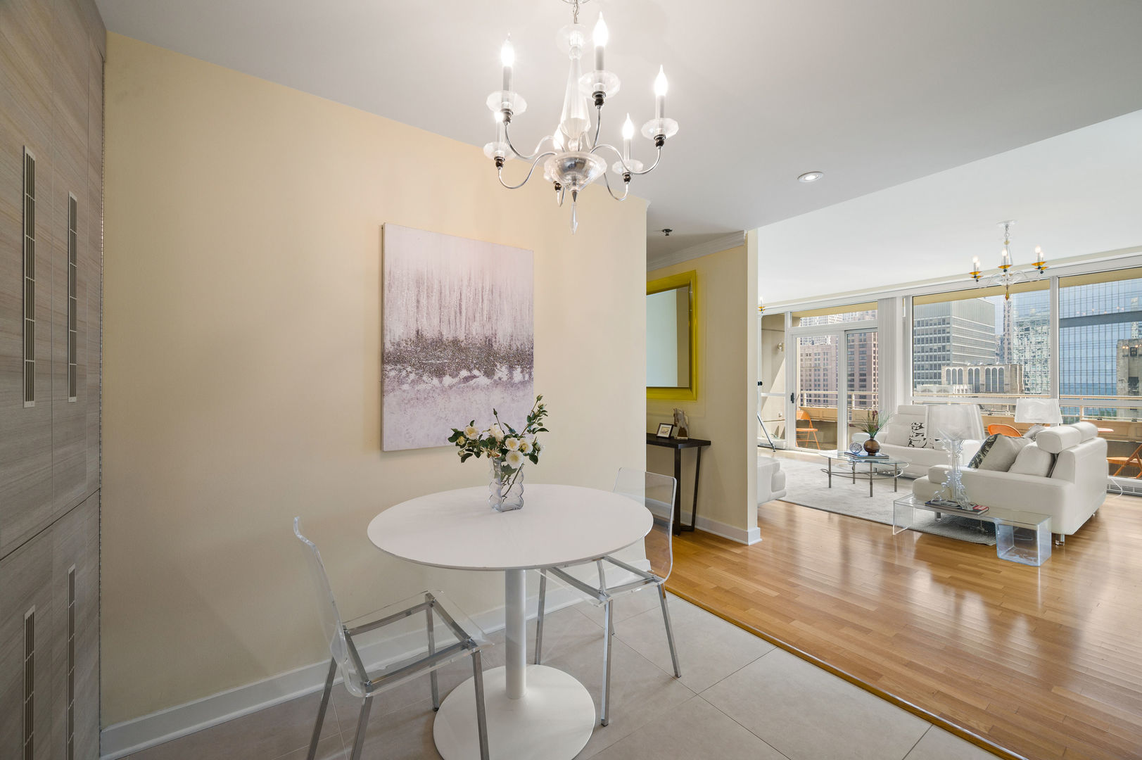 250 E Pearson Street Unit: 1305