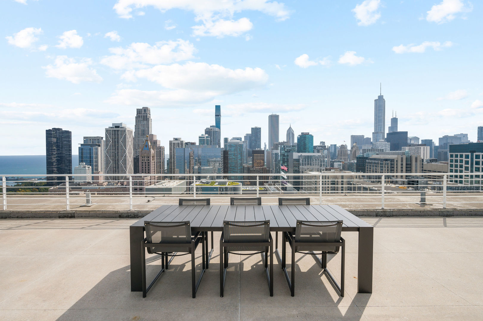250 E Pearson Street Unit: 1305