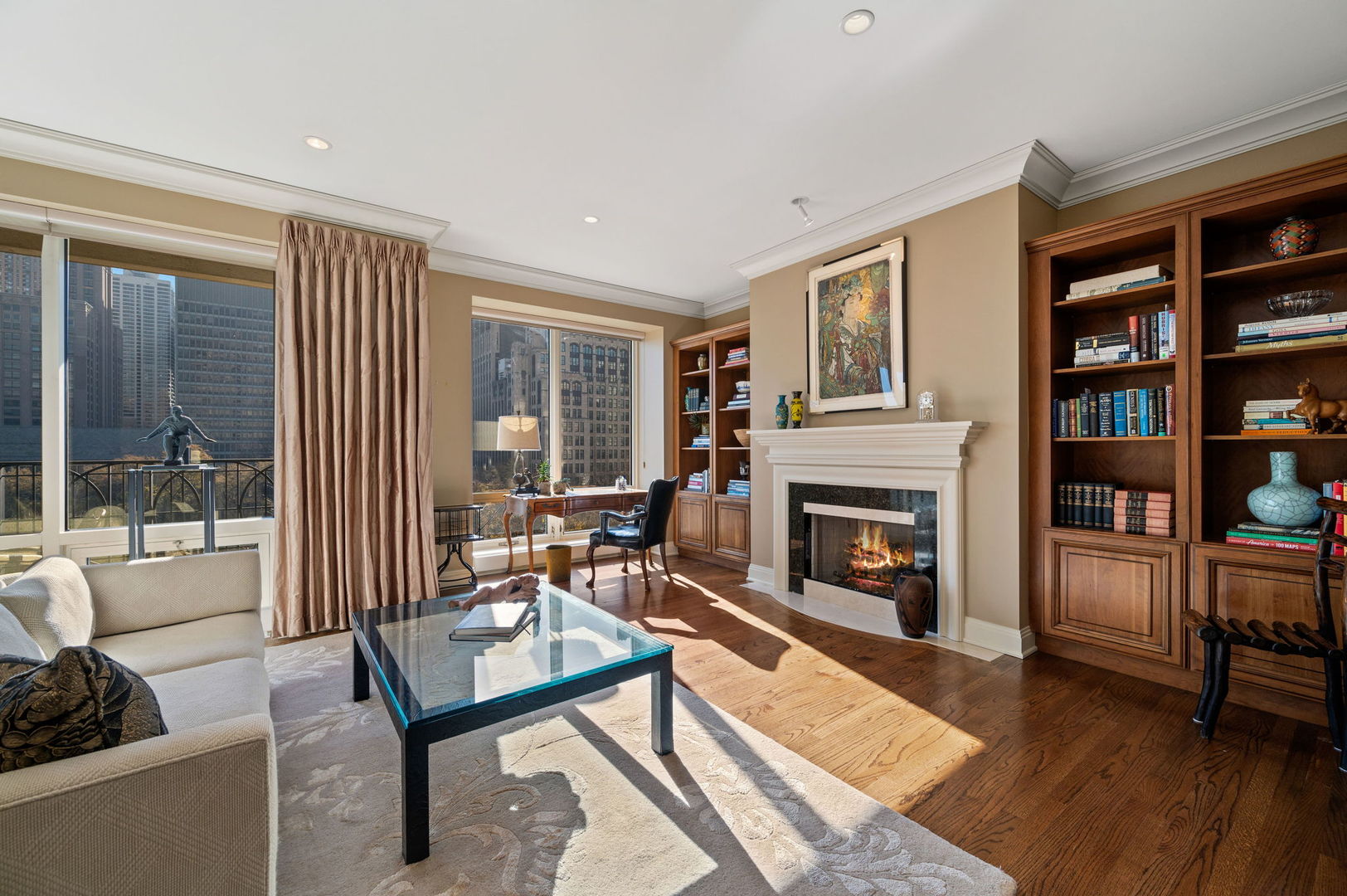 840 N LAKE SHORE Drive Unit: 603