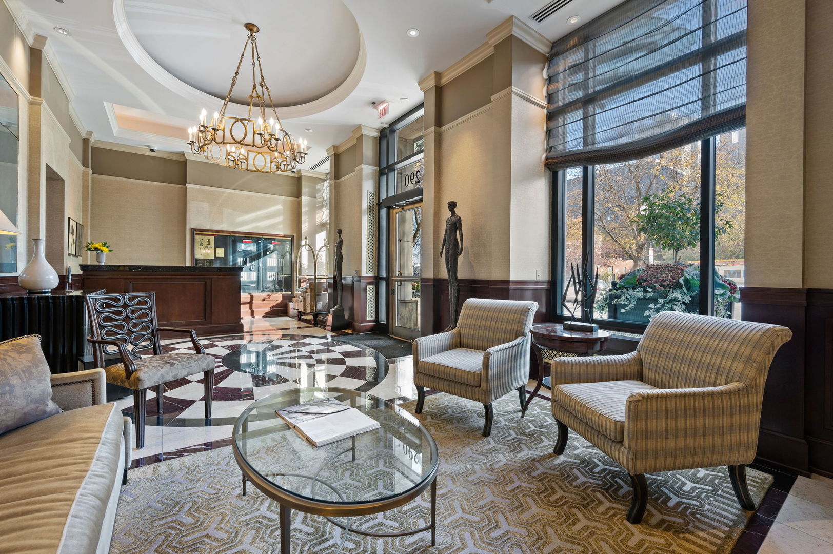 840 N LAKE SHORE Drive Unit: 603