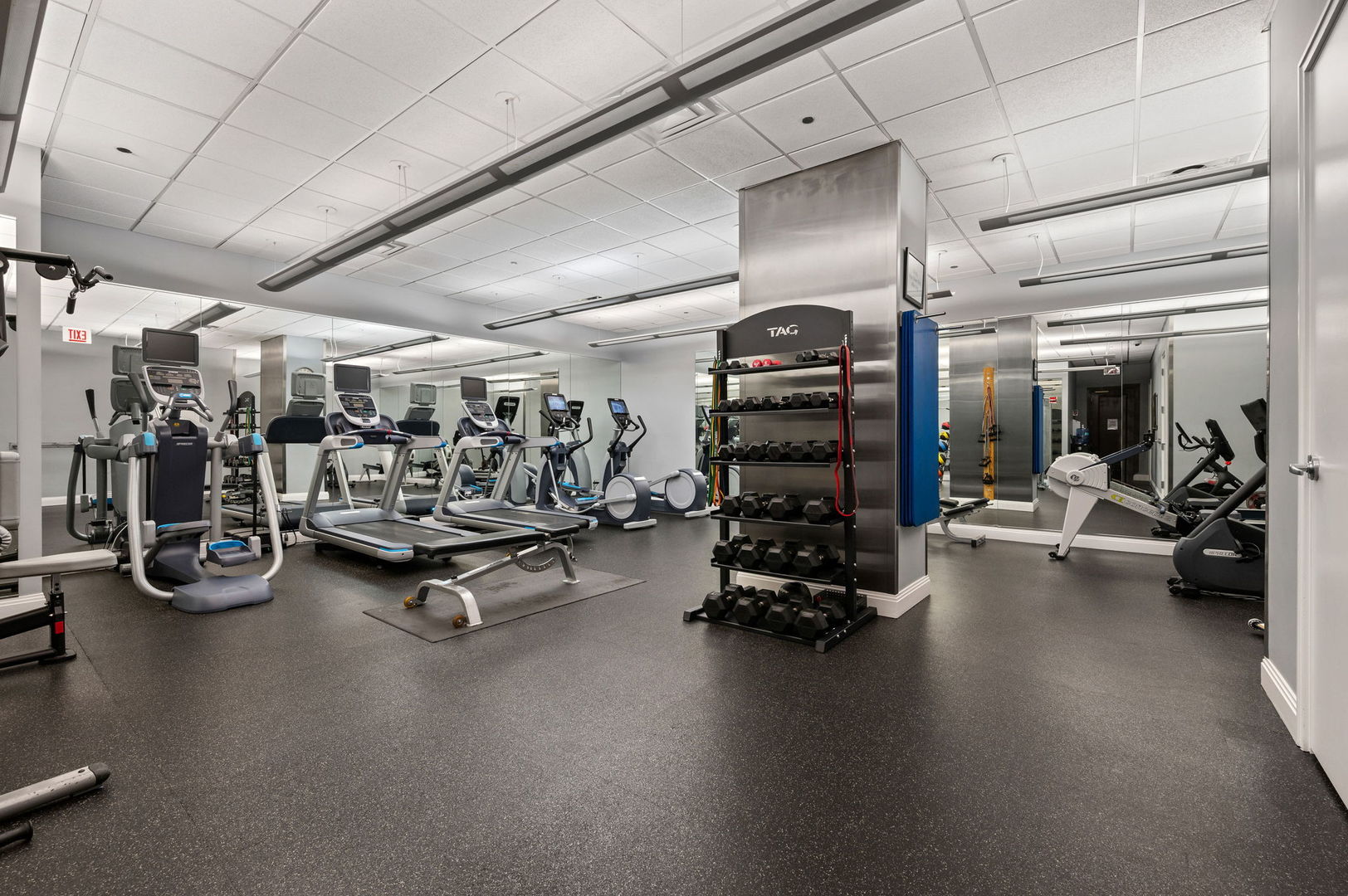 840 N LAKE SHORE Drive Unit: 603