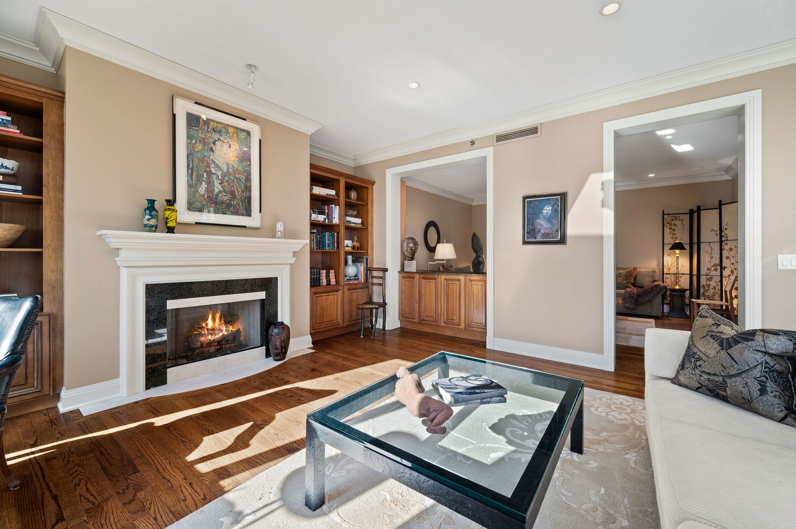 840 N LAKE SHORE Drive Unit: 603