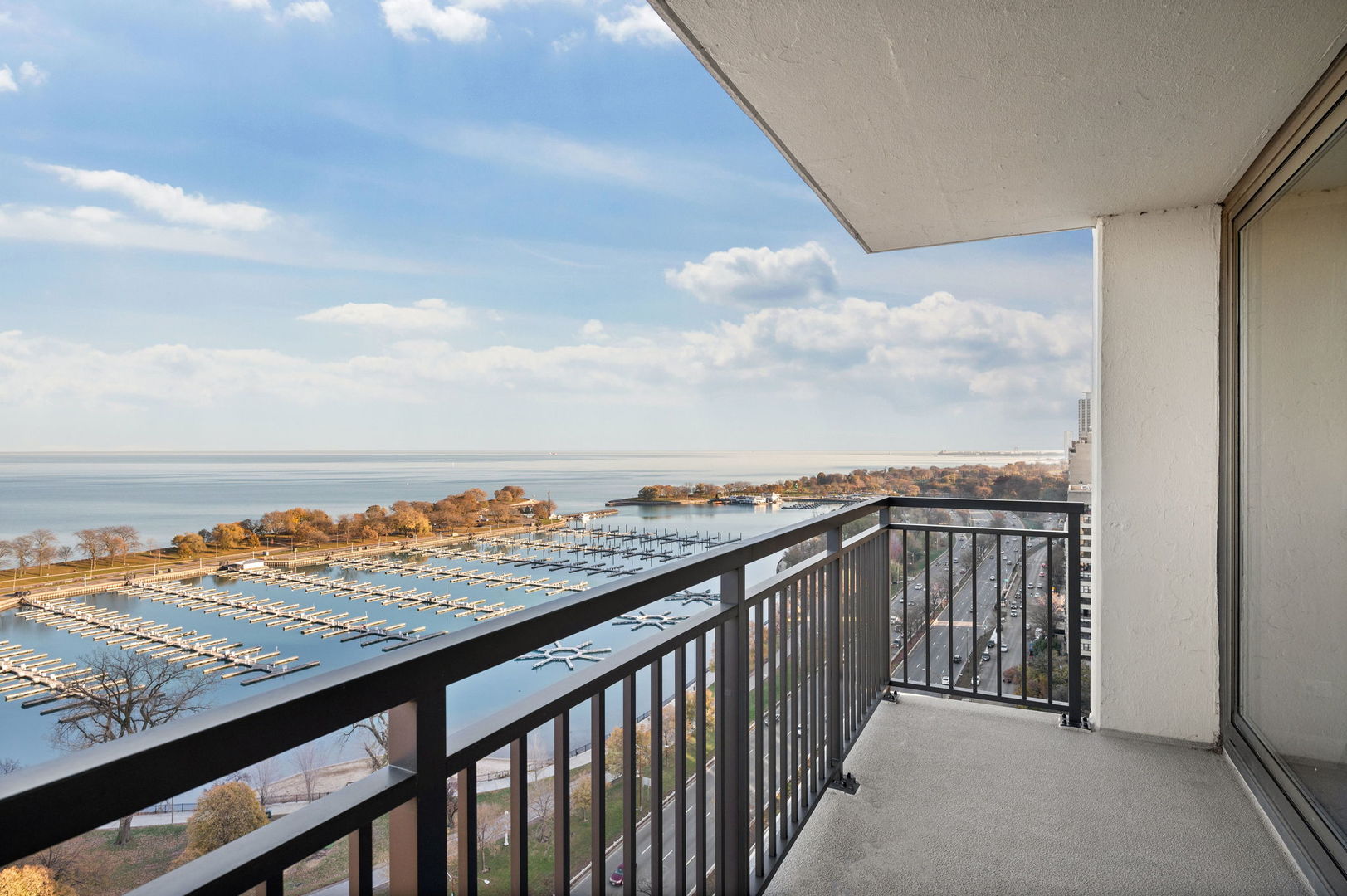 3470 N Lake Shore Drive N Unit: 23A