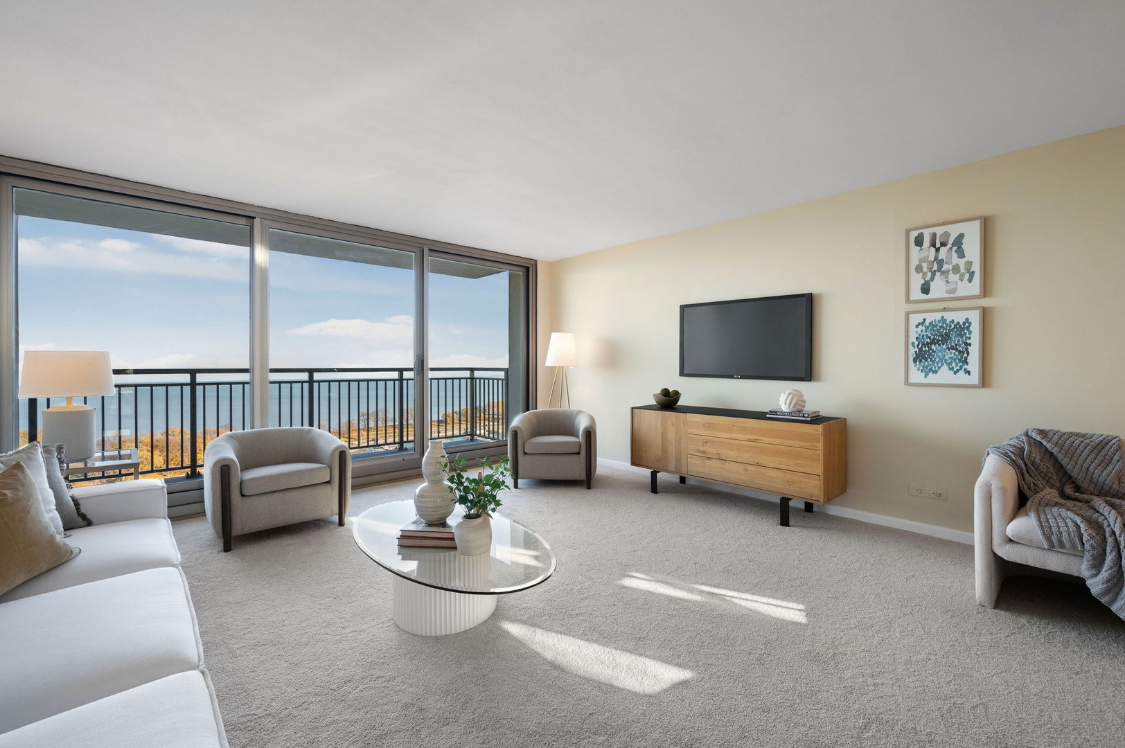 3470 N Lake Shore Drive N Unit: 23A