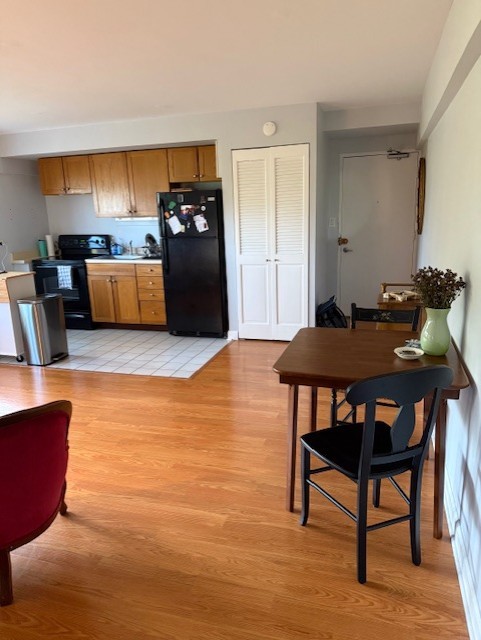 4950 N MARINE Drive Unit: 404