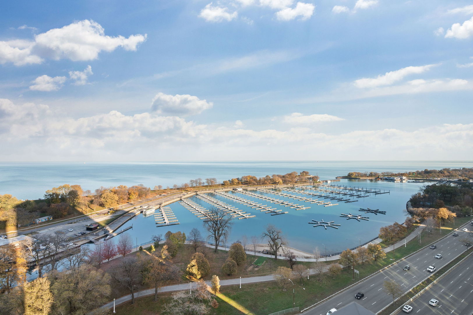 3470 N Lake Shore Drive Unit: 23A