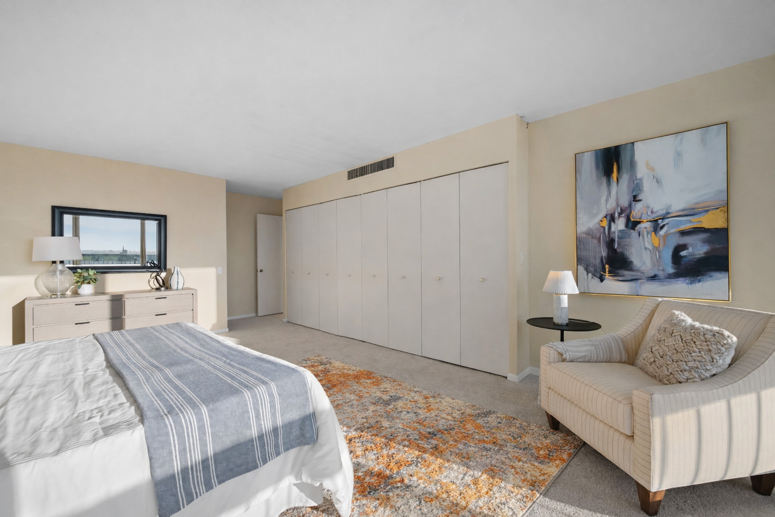 3470 N Lake Shore Drive Unit: 23A