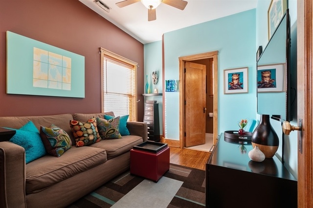 4550 N Beacon Street Unit: 3