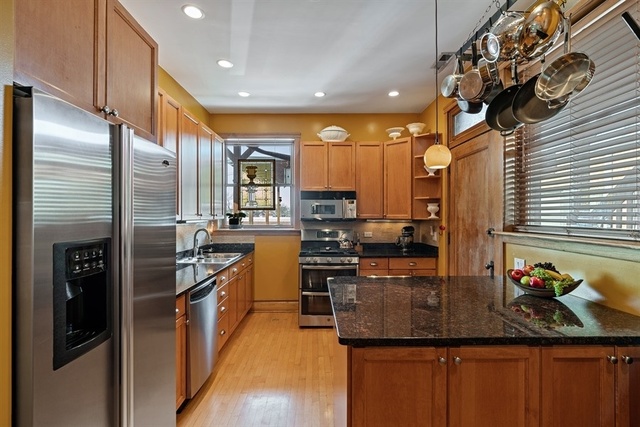 4550 N Beacon Street Unit: 3