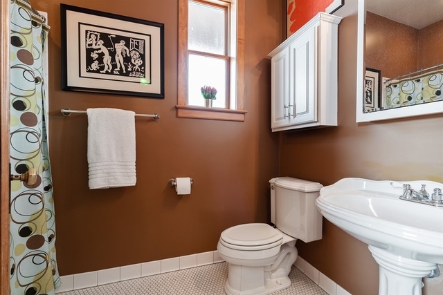 4550 N Beacon Street Unit: 3