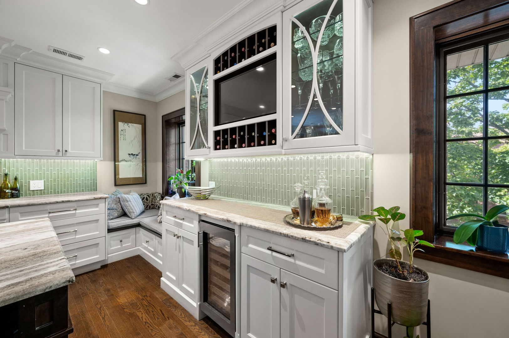 1705 W Leland Avenue