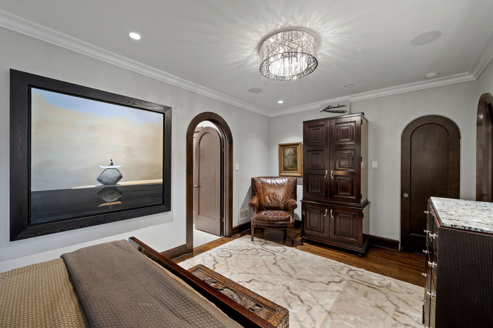 1705 W Leland Avenue