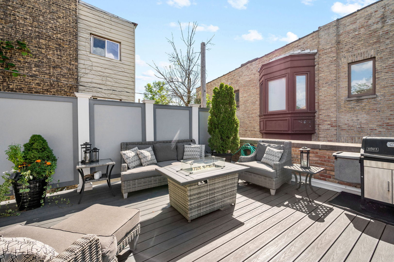 1705 W Leland Avenue