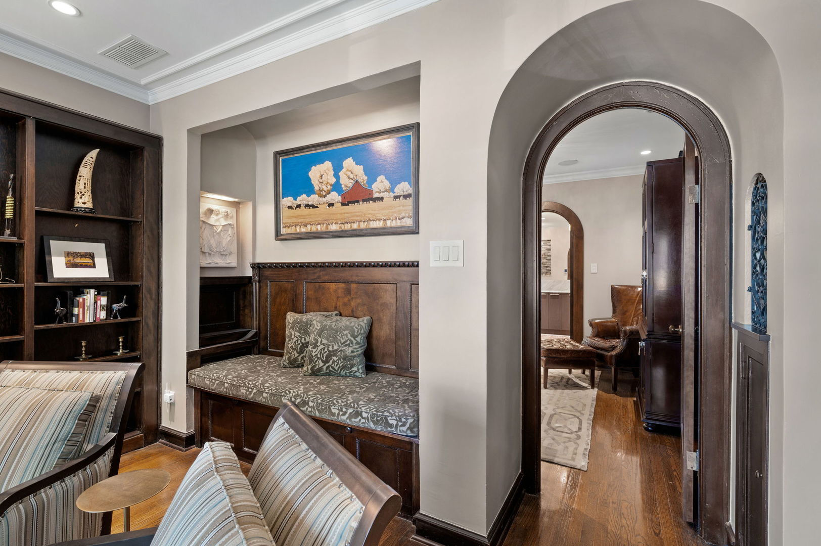 1705 W Leland Avenue