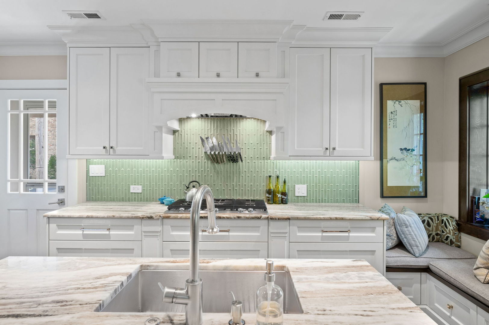 1705 W Leland Avenue