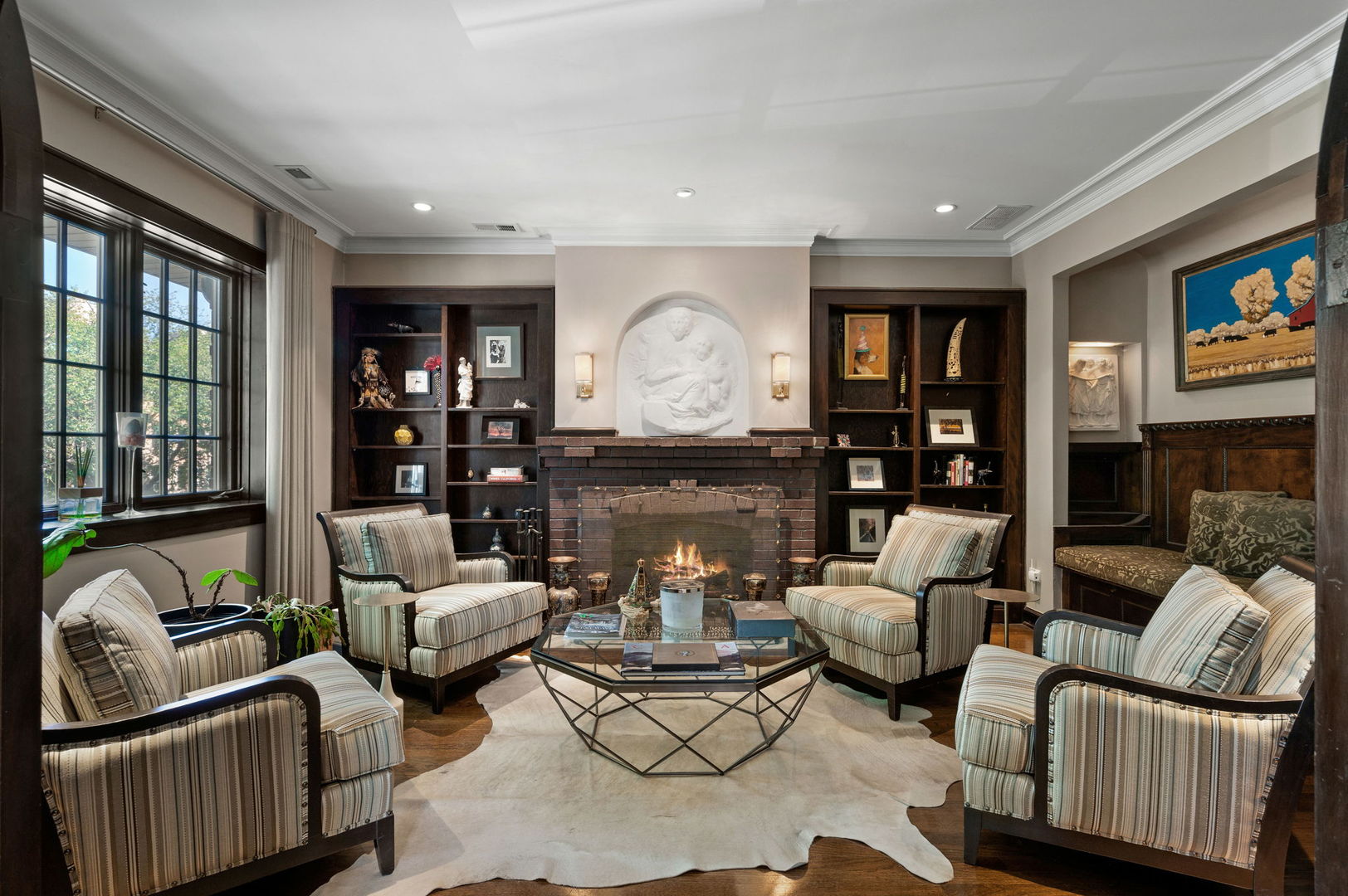 1705 W Leland Avenue