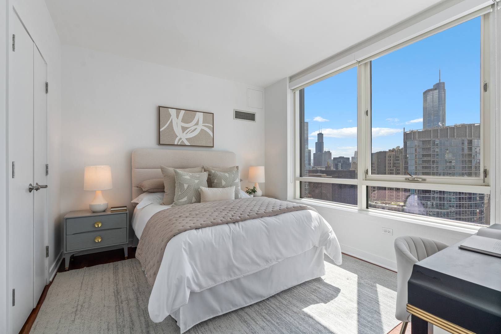 505 N McClurg Court Unit: 4605