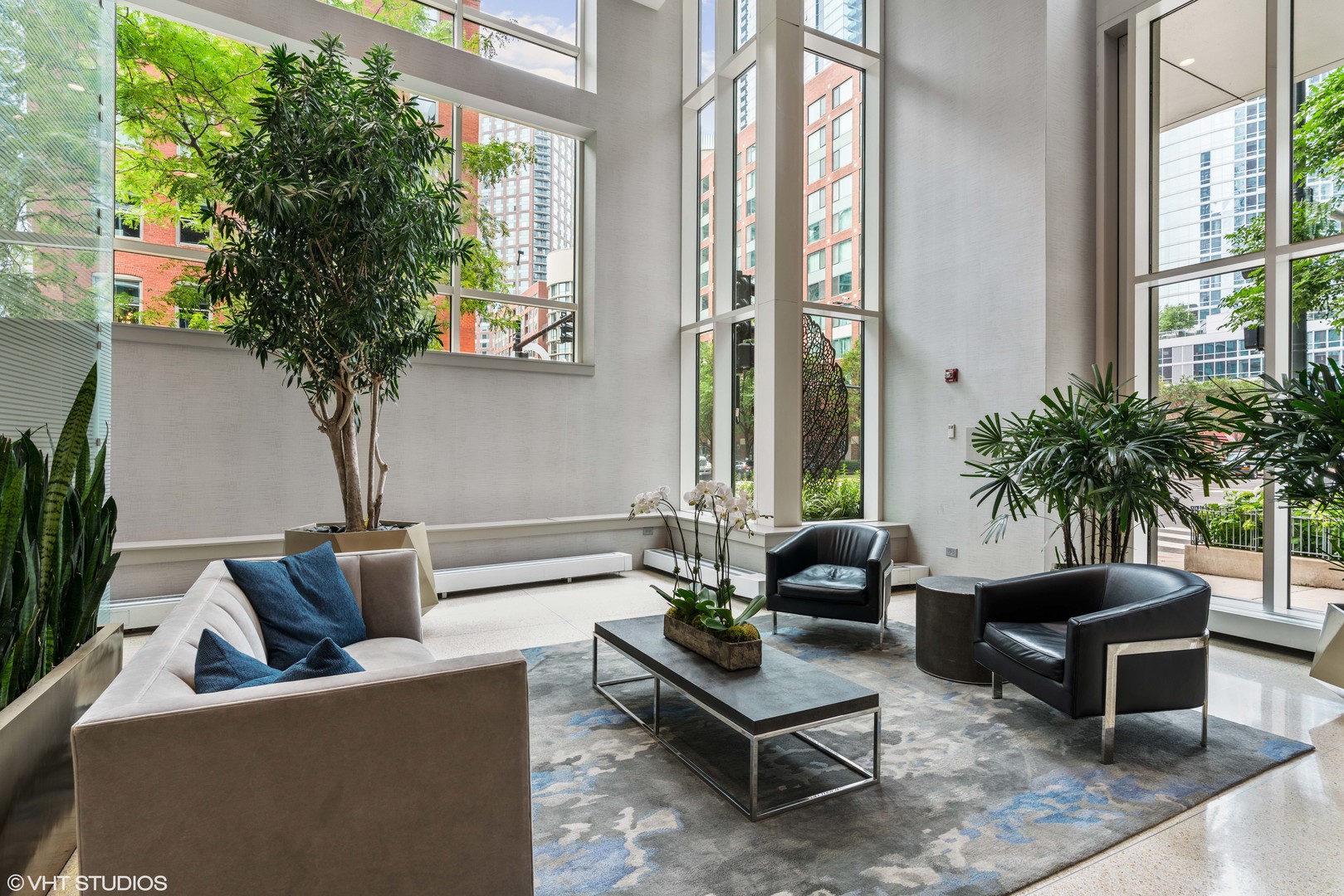 505 N McClurg Court Unit: 4605