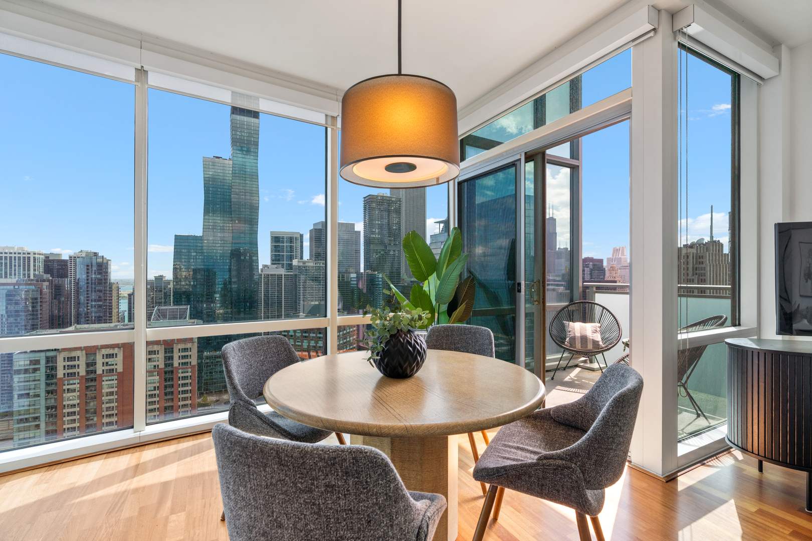 505 N McClurg Court Unit: 4605