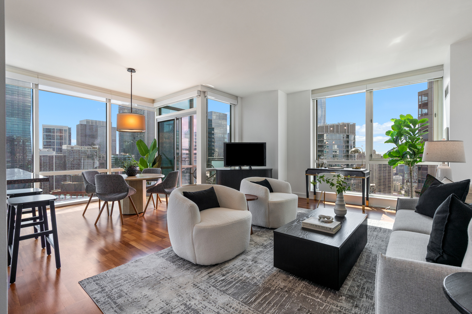 505 N McClurg Court Unit: 4605