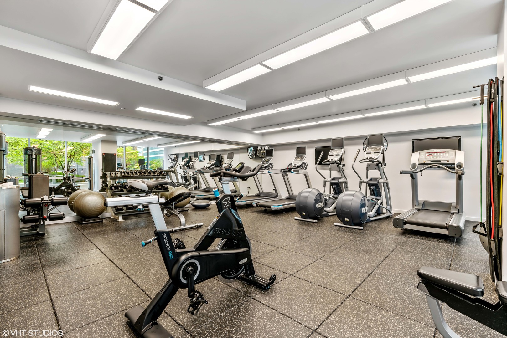 505 N McClurg Court Unit: 4605