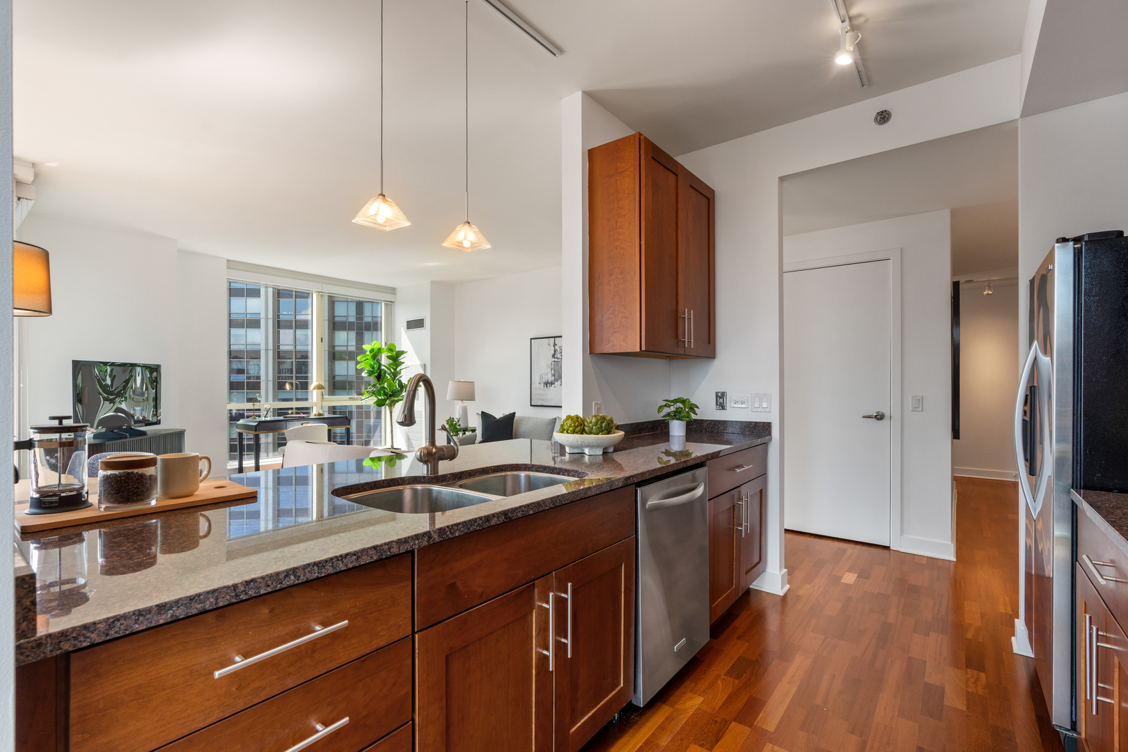 505 N McClurg Court Unit: 4605