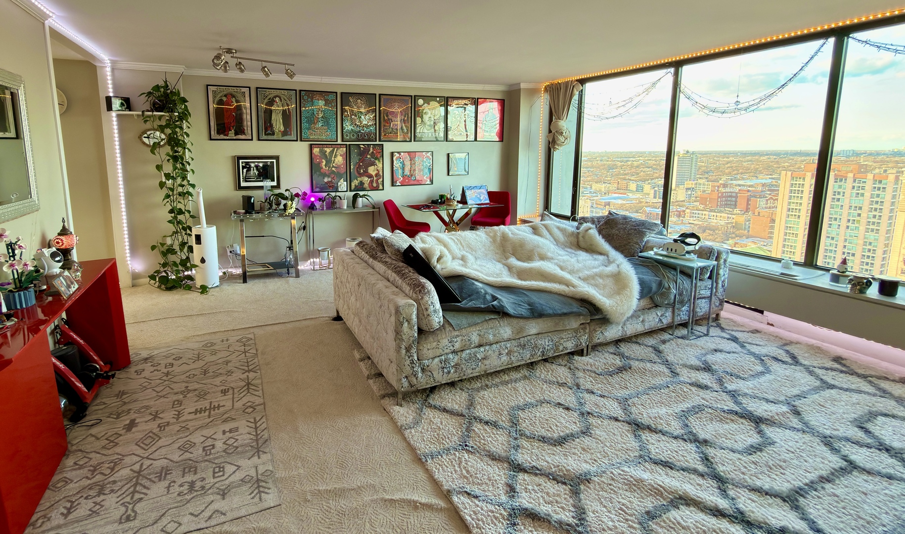 5455 N sheridan Road Unit: 2703