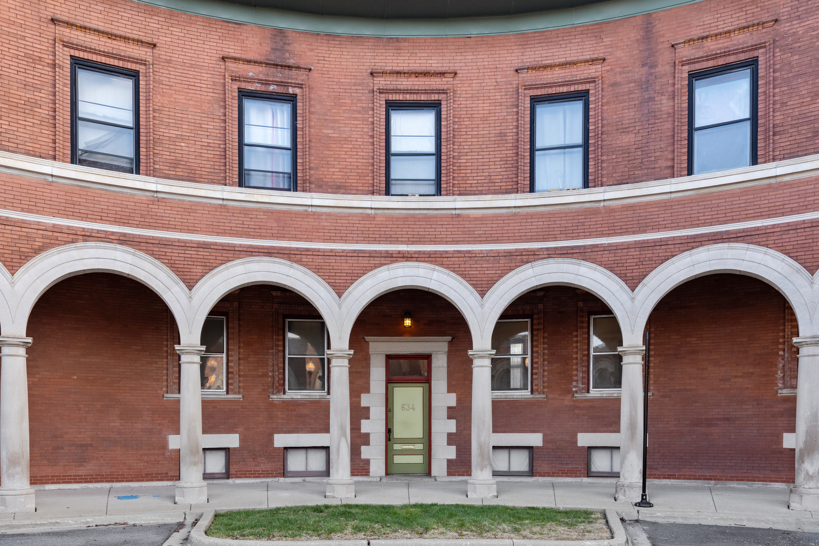 632 E 112th Street