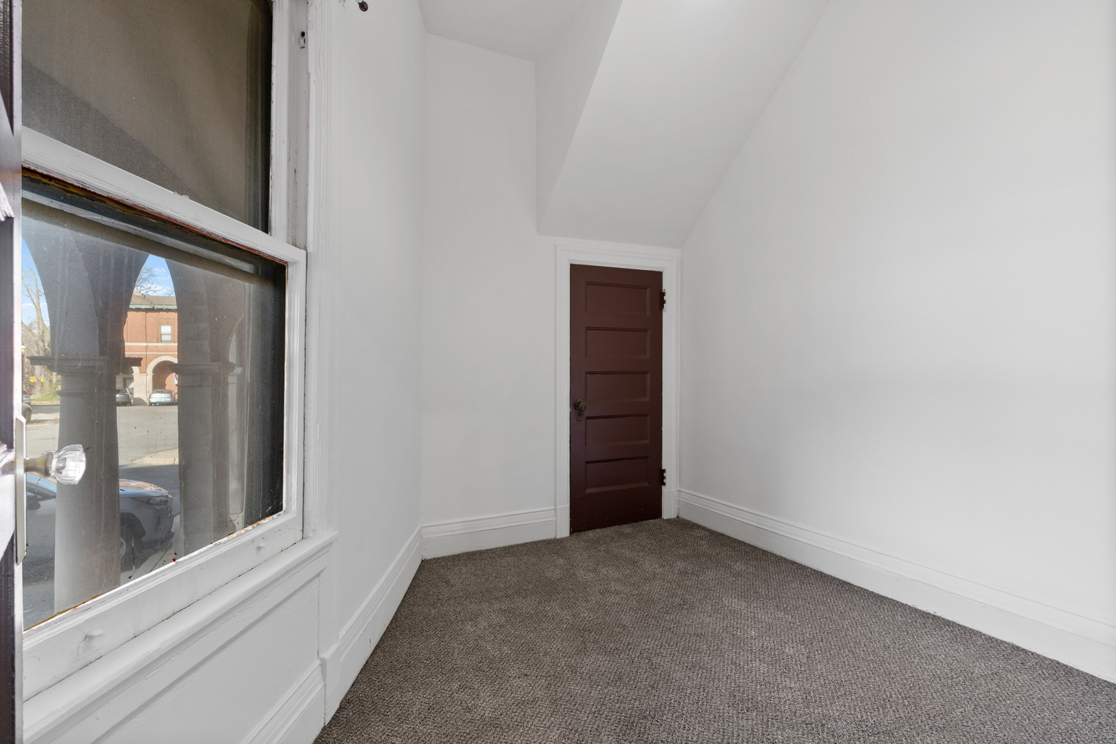 632 E 112th Street