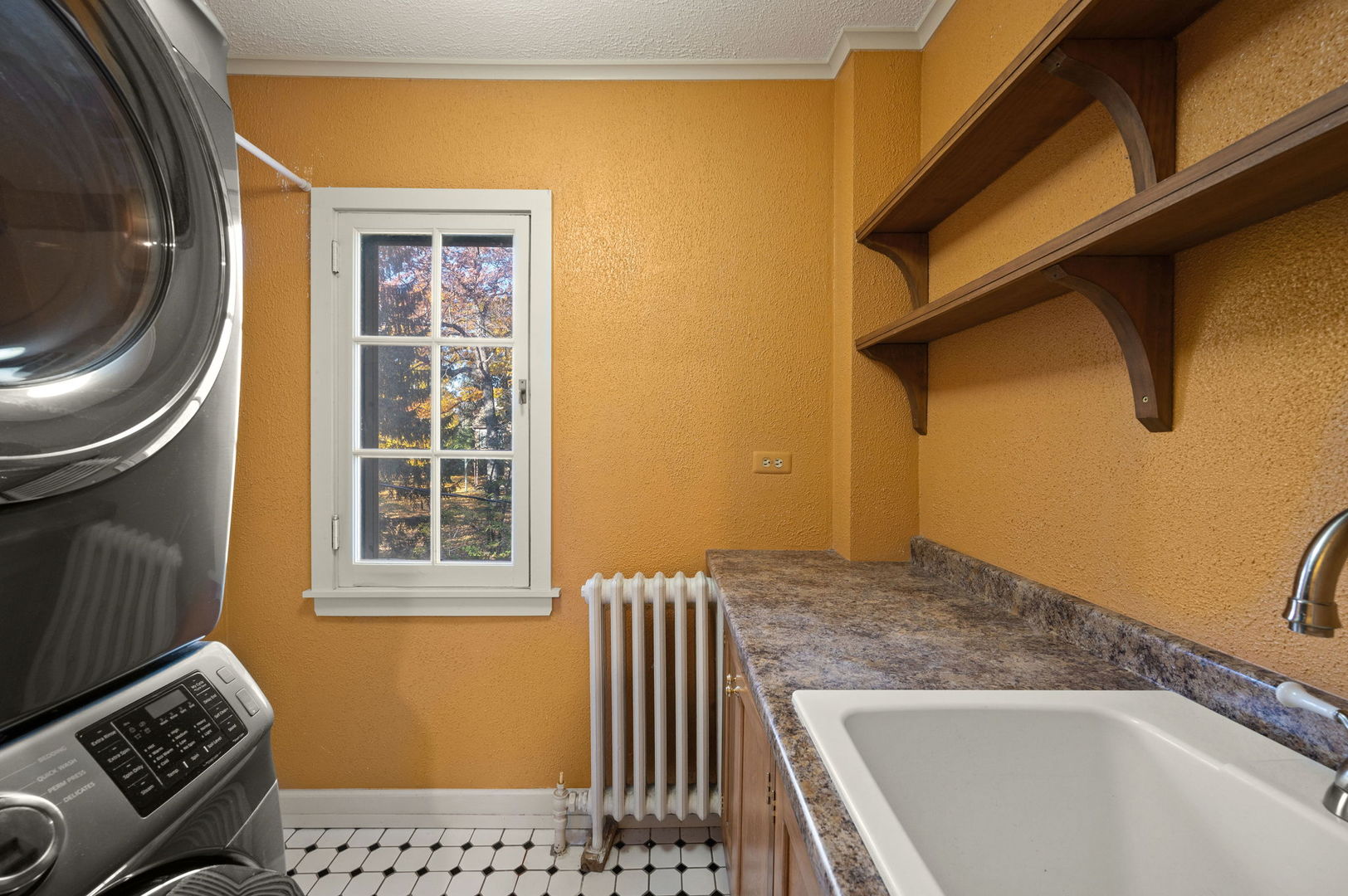 215 Prospect Avenue