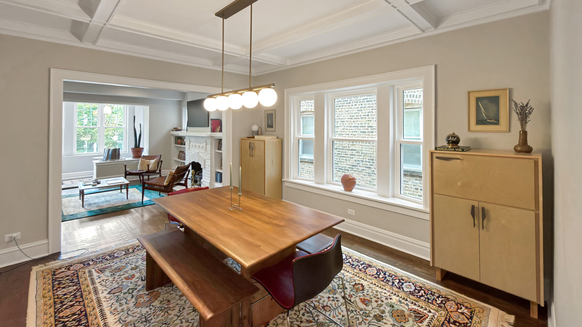 2617 W Leland Avenue Unit: 2