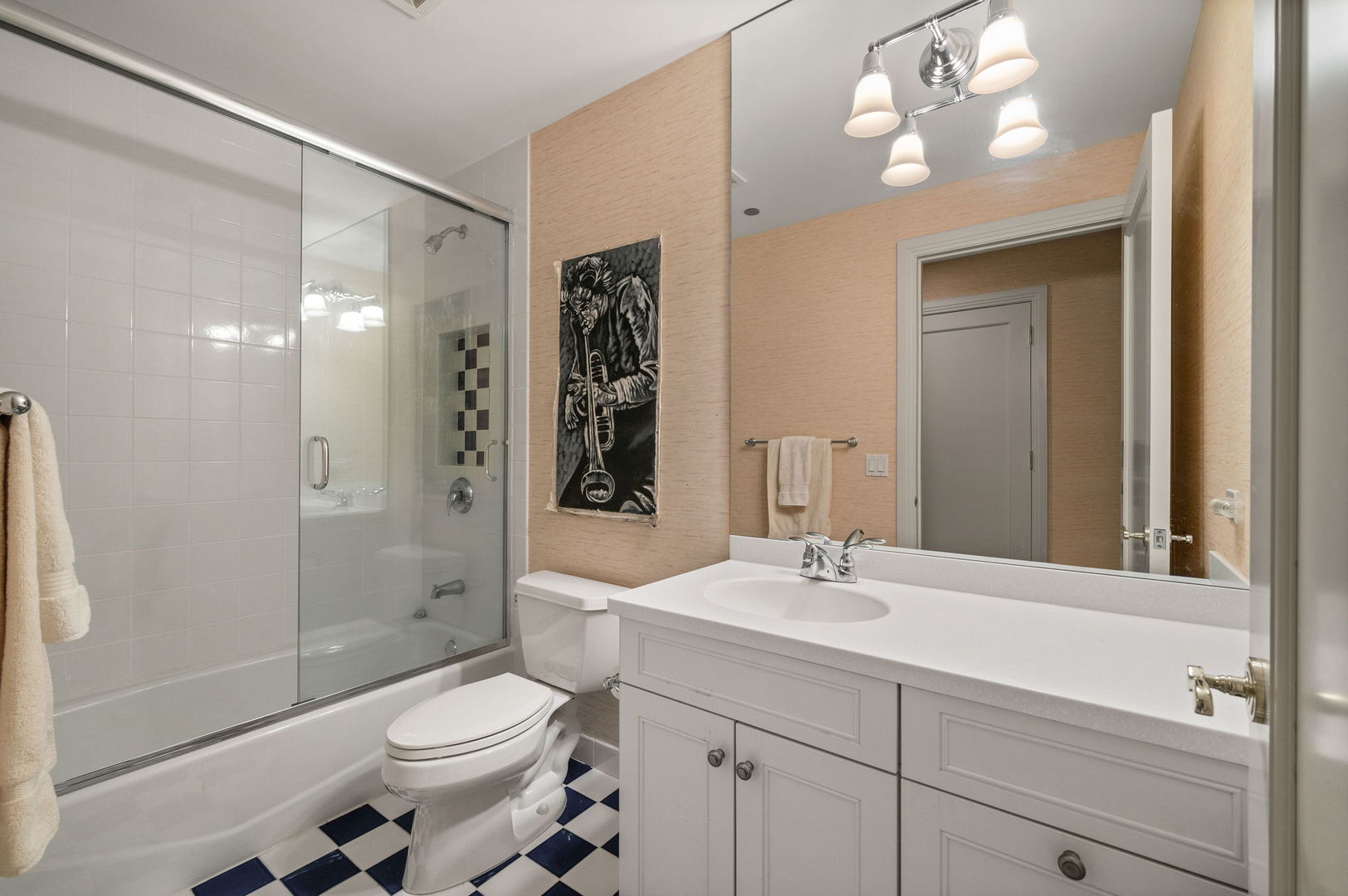 840 N LAKE SHORE Drive Unit: 603