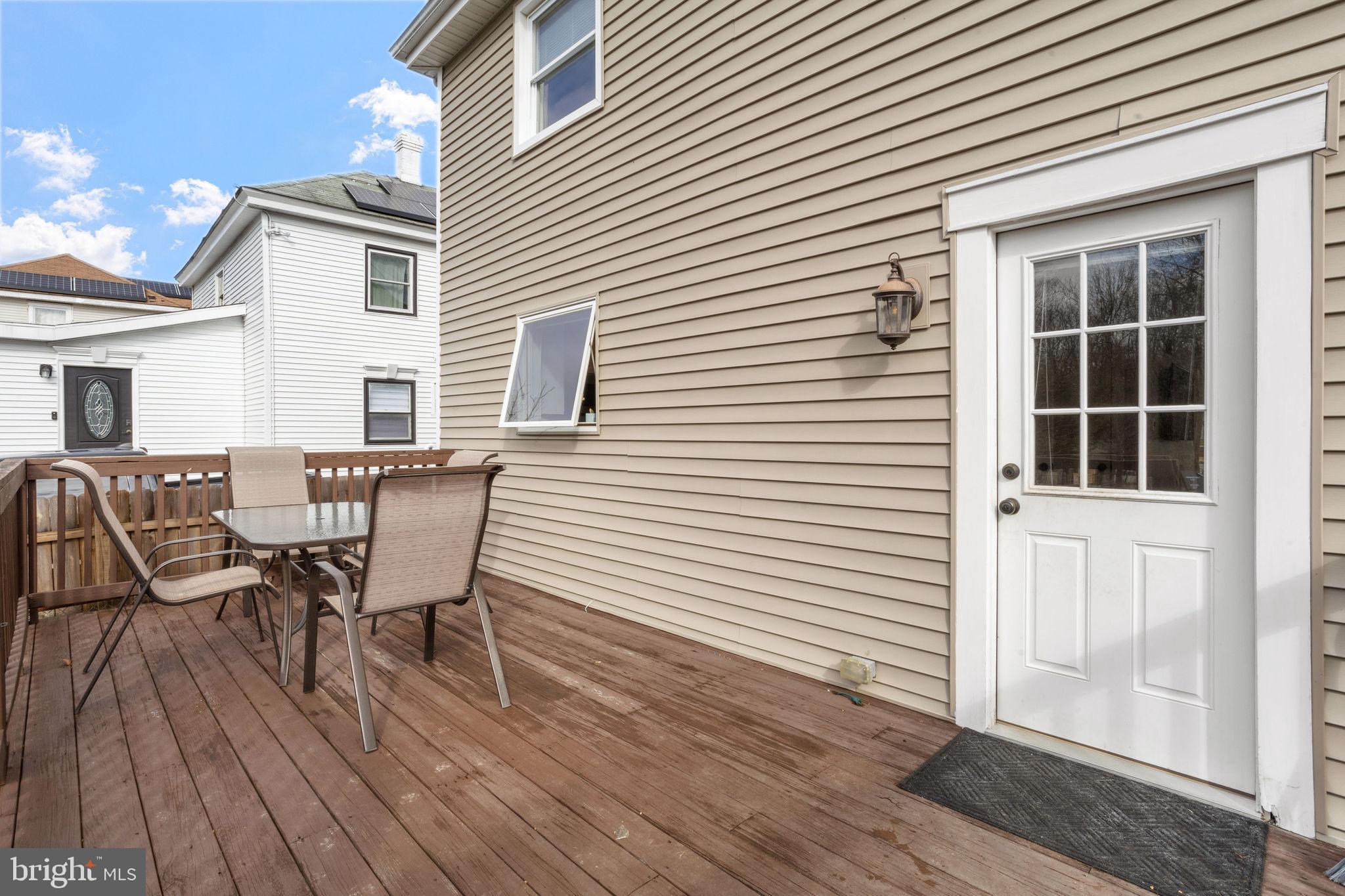 442 S EGG HARBOR ROAD