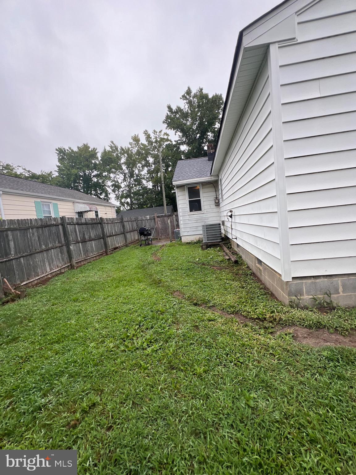 1324 W North St