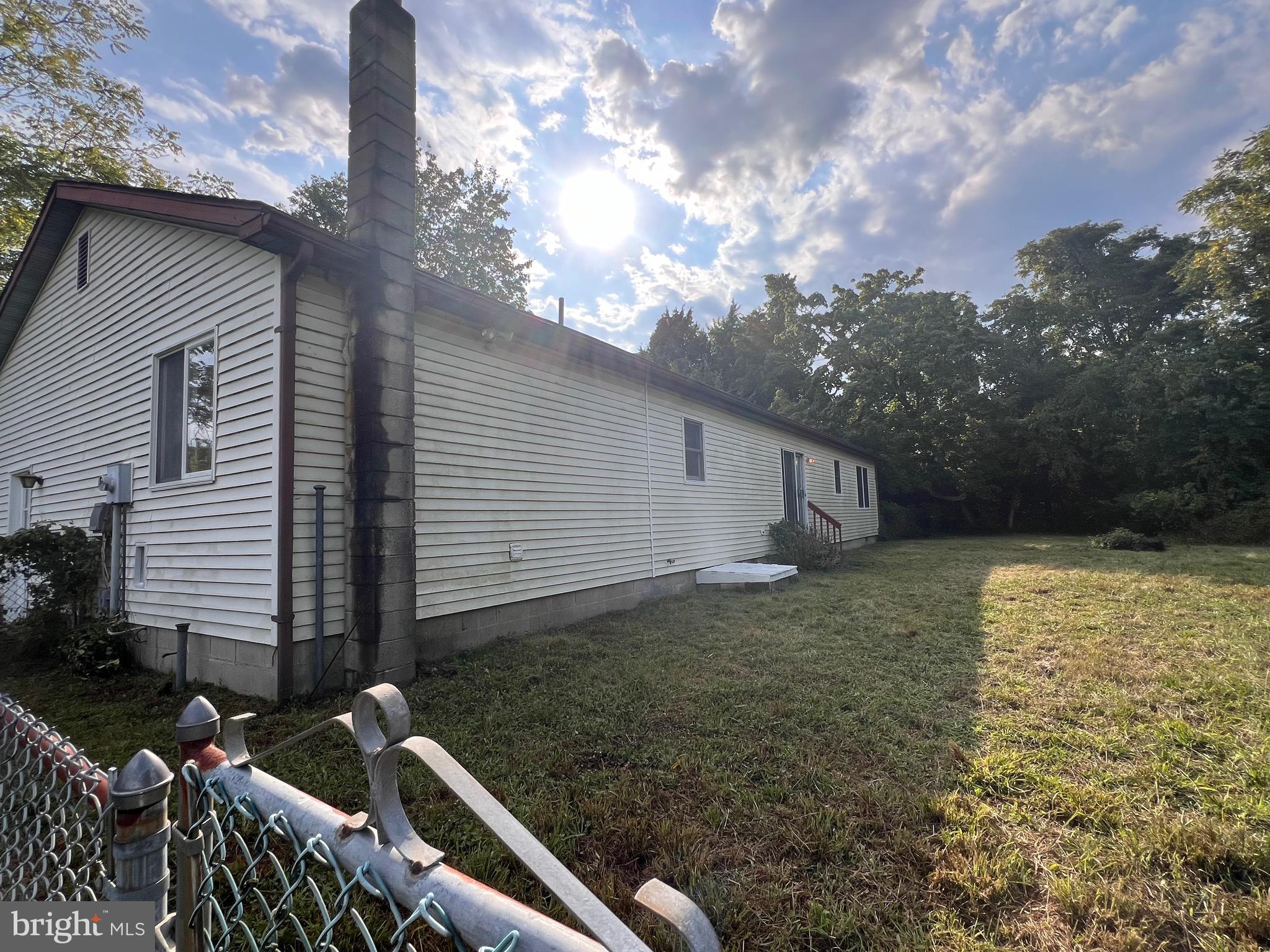 809 Somerstown Ln