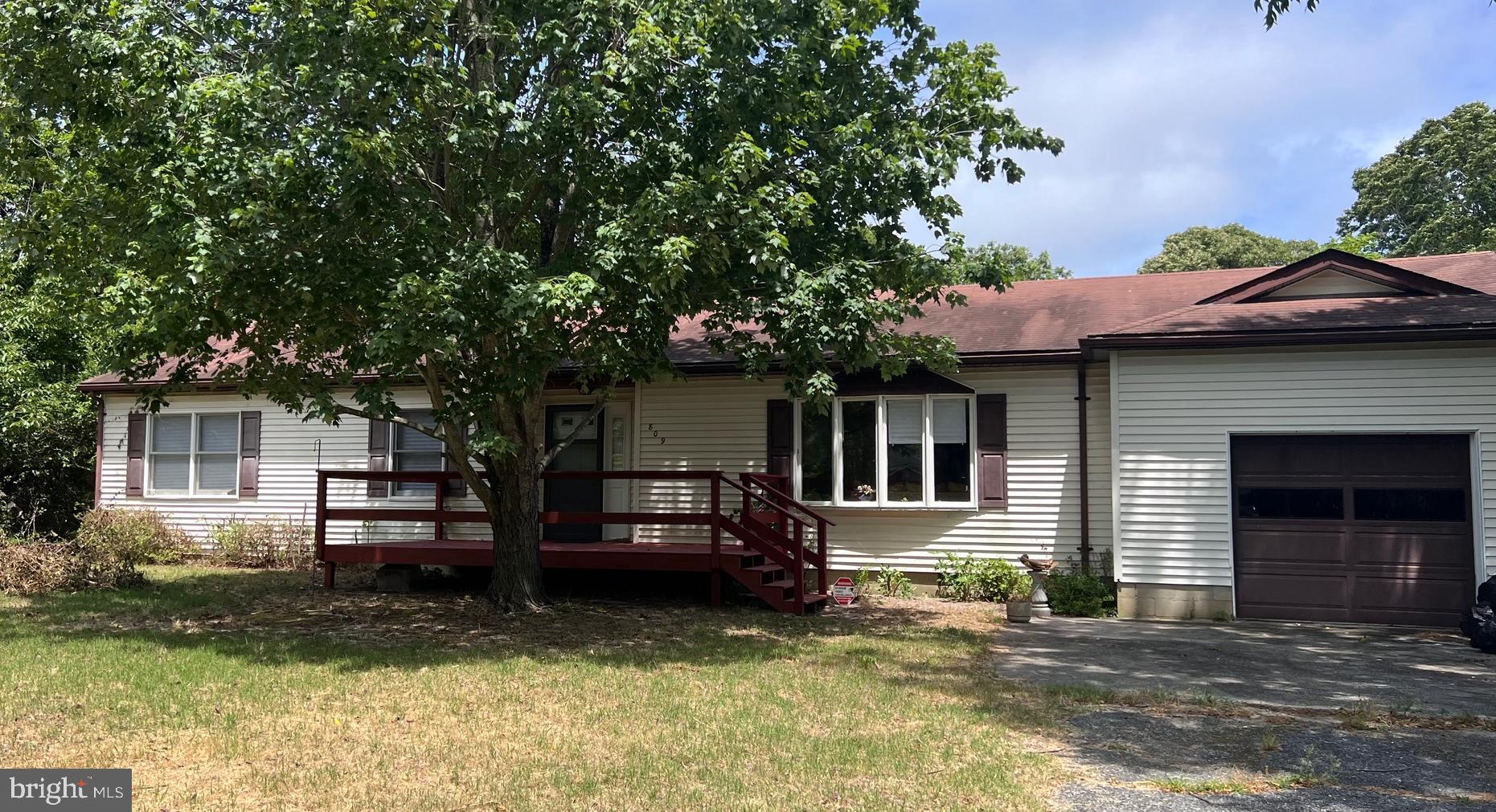 809 Somerstown Ln