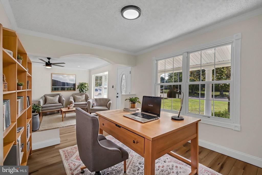 32 S RIVER DRIVE