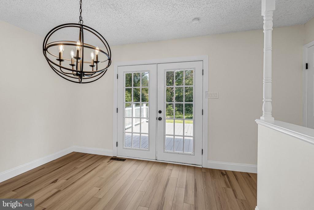 32 S RIVER DRIVE