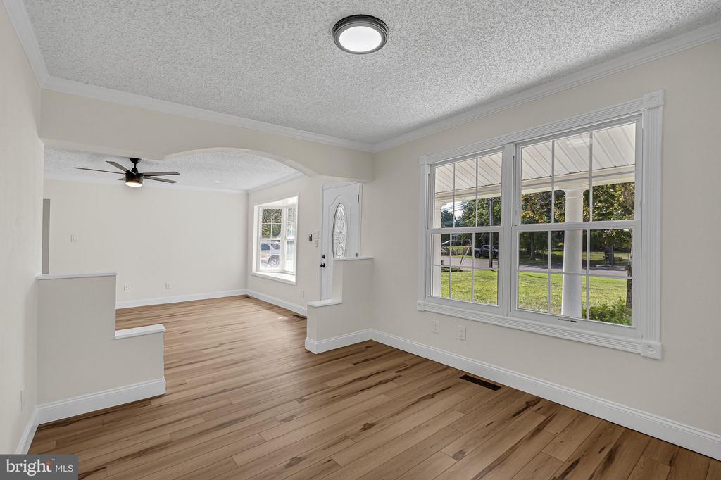 32 S RIVER DRIVE