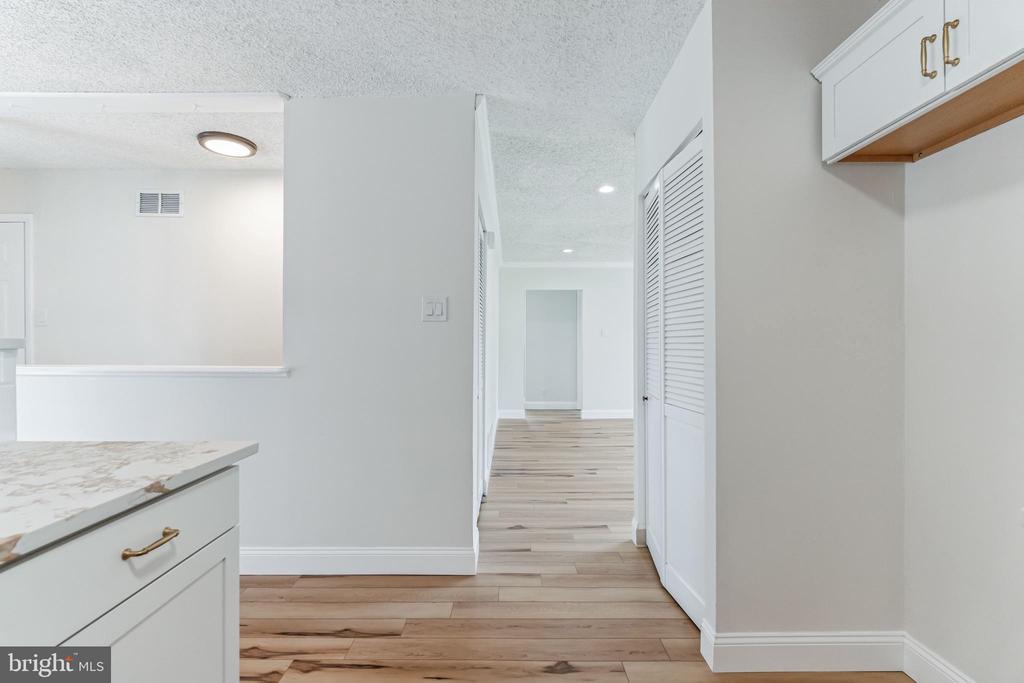 32 S RIVER DRIVE