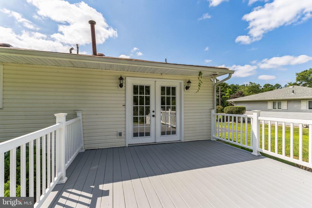 32 S RIVER DRIVE