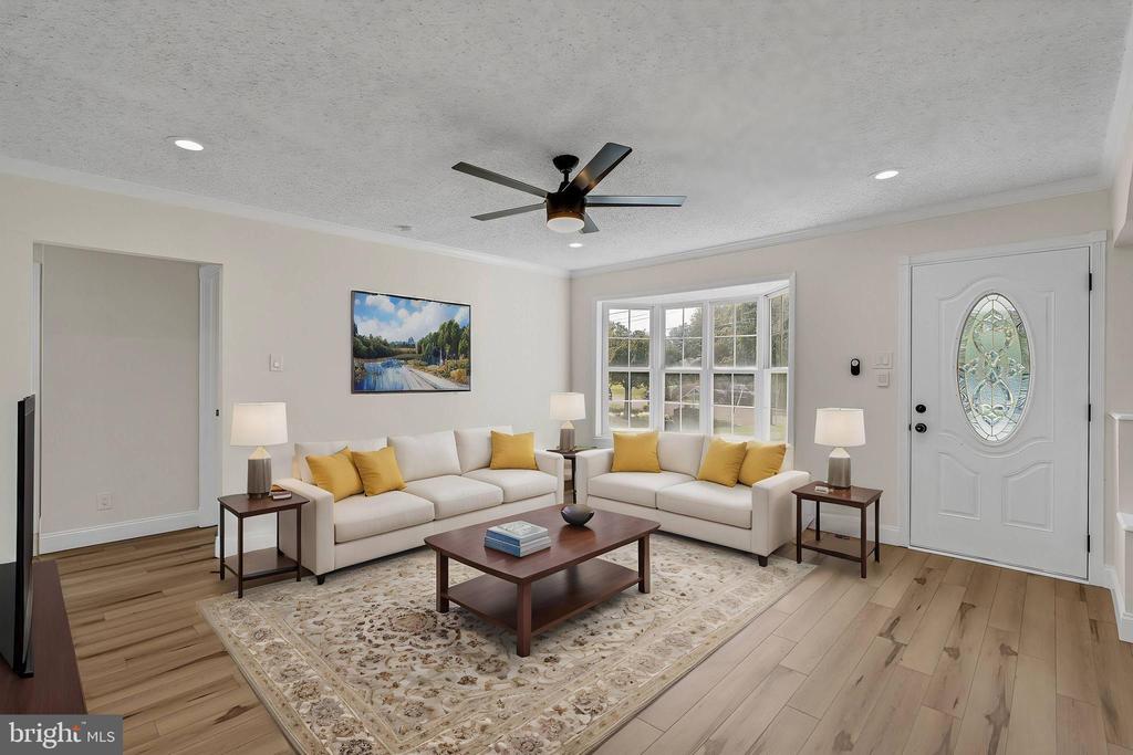 32 S RIVER DRIVE