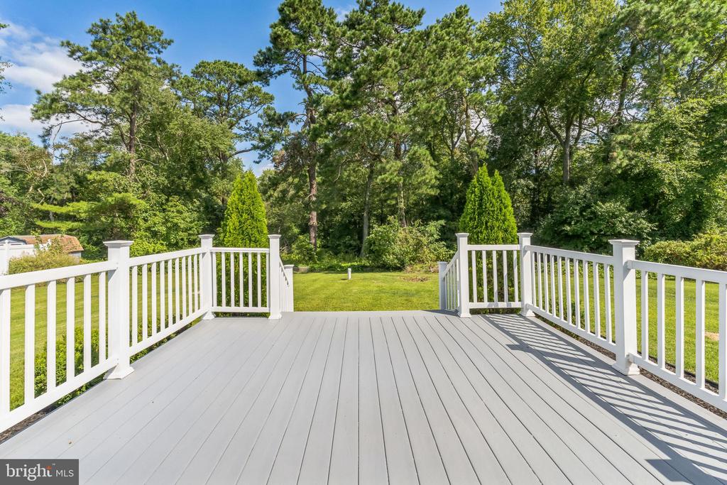 32 S RIVER DRIVE