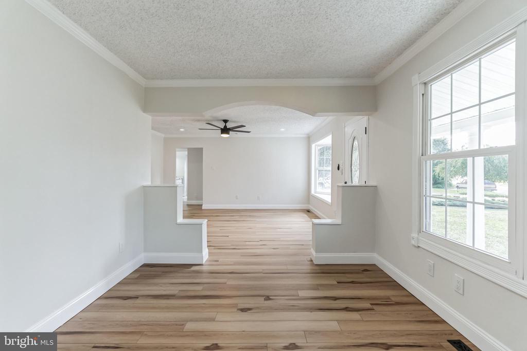 32 S RIVER DRIVE