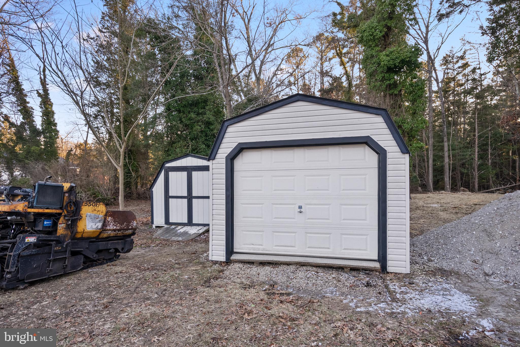 4707 White Horse