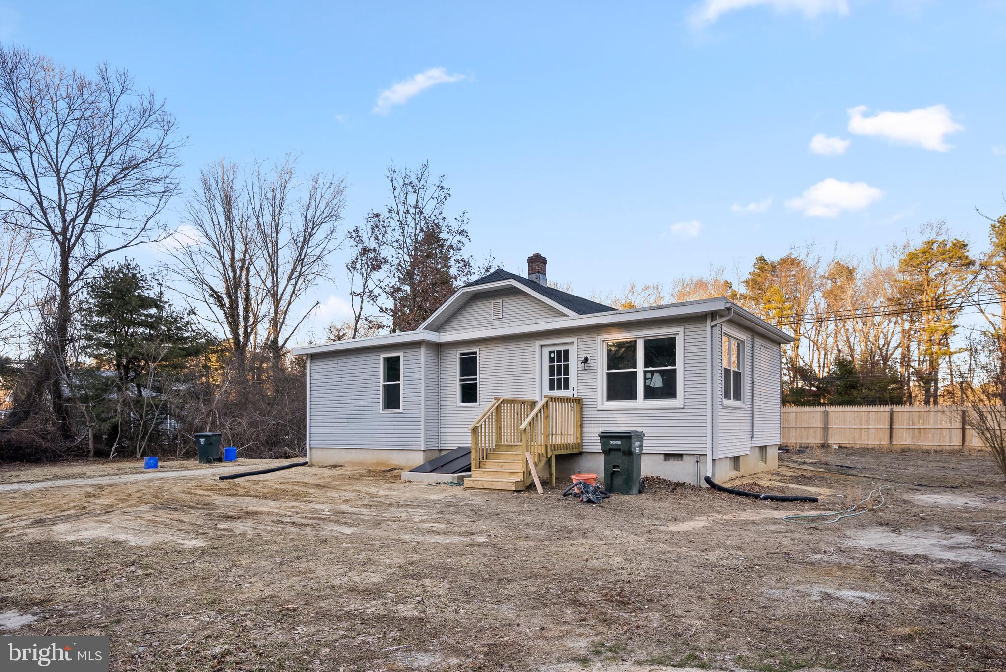 4707 White Horse