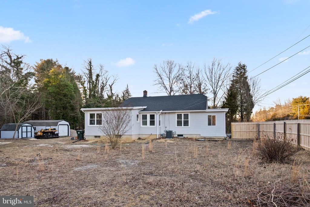 4707 White Horse